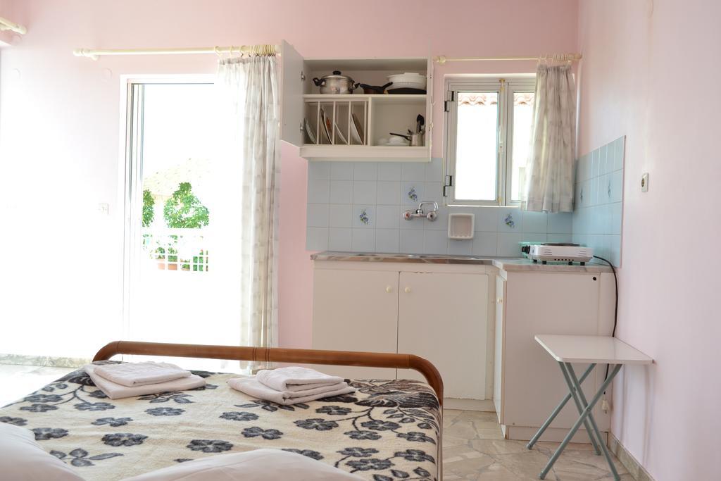 Oniro Apartments Ксиропигадо Стая снимка